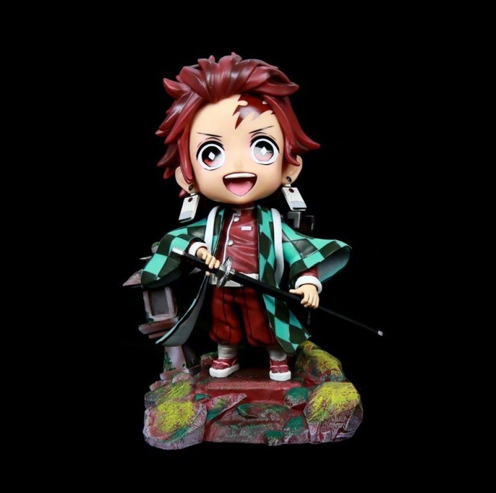 30cm GK Statue Tanjirou Kamado PVC Action Figure Fire Dragon with Led Light  Anime Demon Slayer Kimetsu No Yaiba Toys Figuras