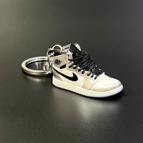 Keychain Sneakers- Silver & Black -Ver116