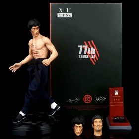 Bruce Lee Dragon and Tiger Fight Figure
