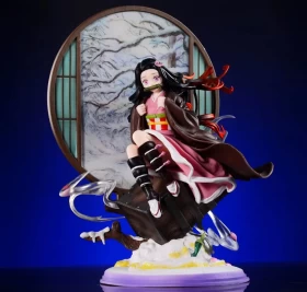 Demon Slayer Nezuko Screen Deluxe Edition Figure