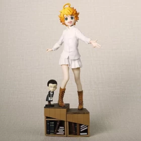 The Promised Neverland: Emma Standing Pose Figure-White-PVC- Height 20cm