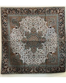 Persian Style Satin Decorative Throw 100x100 cm – Ivory Paisley Medallion