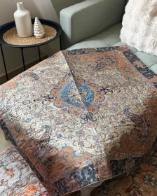 Persian Style Satin Decorative Throw 100x100 cm – Bronze Paisley Medallion